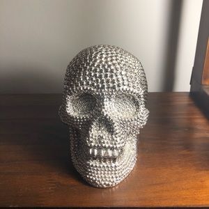 Sparkly Skull Decor